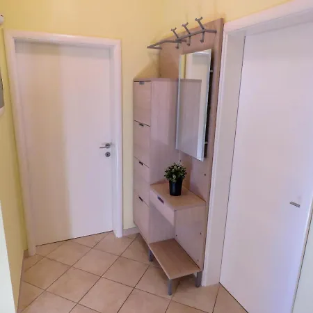 With A Parking Space Lovran, Opatija - 7782 Lejlighed Lovran