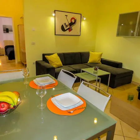 With A Parking Space Lovran, Opatija - 7782 Daire